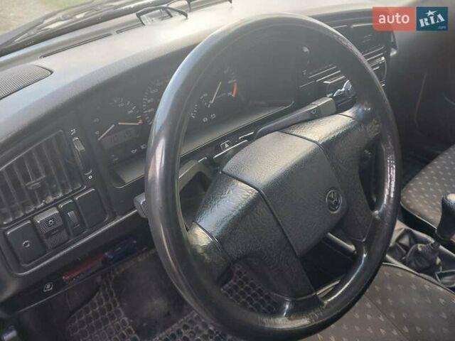 Білий Фольксваген Пассат, об'ємом двигуна 1.8 л та пробігом 279 тис. км за 1299 $, фото 6 на Automoto.ua