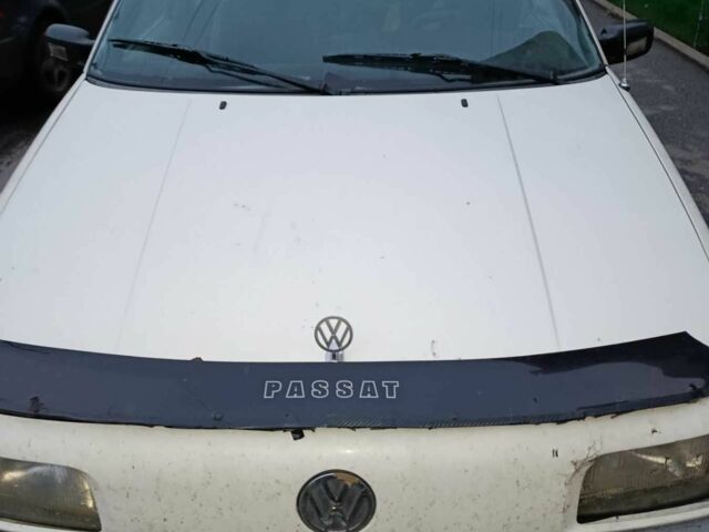 Белый Фольксваген Пассат, объемом двигателя 1.8 л и пробегом 1 тыс. км за 1600 $, фото 4 на Automoto.ua