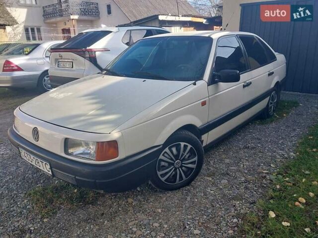 Білий Фольксваген Пассат, об'ємом двигуна 1.8 л та пробігом 279 тис. км за 1299 $, фото 19 на Automoto.ua