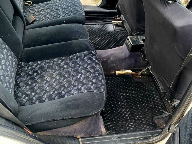 Белый Фольксваген Пассат, объемом двигателя 1.8 л и пробегом 0 тыс. км за 1400 $, фото 4 на Automoto.ua