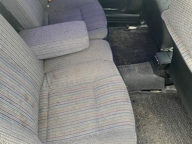 Белый Фольксваген Пассат, объемом двигателя 1.8 л и пробегом 250 тыс. км за 1450 $, фото 6 на Automoto.ua