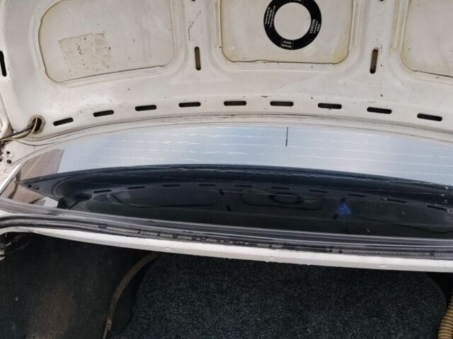 Белый Фольксваген Пассат, объемом двигателя 2 л и пробегом 400 тыс. км за 2100 $, фото 16 на Automoto.ua