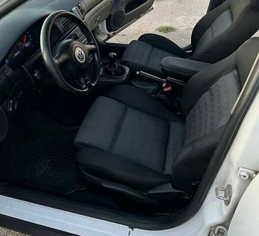 Белый Фольксваген Пассат, объемом двигателя 1.9 л и пробегом 512 тыс. км за 4200 $, фото 7 на Automoto.ua