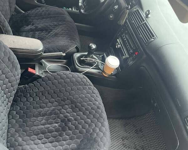 Белый Фольксваген Пассат, объемом двигателя 1.9 л и пробегом 512 тыс. км за 4200 $, фото 13 на Automoto.ua