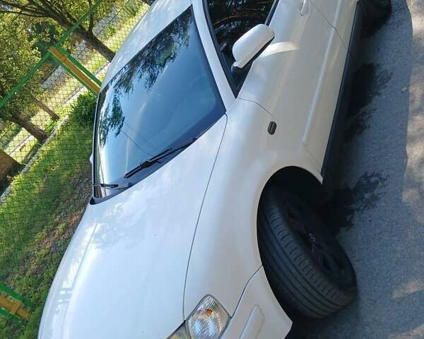 Белый Фольксваген Пассат, объемом двигателя 1.9 л и пробегом 512 тыс. км за 4200 $, фото 5 на Automoto.ua