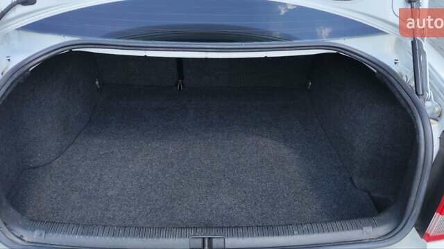 Белый Фольксваген Пассат, объемом двигателя 1.8 л и пробегом 220 тыс. км за 4999 $, фото 16 на Automoto.ua