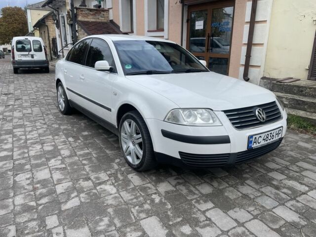 Белый Фольксваген Пассат, объемом двигателя 2 л и пробегом 263 тыс. км за 6000 $, фото 1 на Automoto.ua