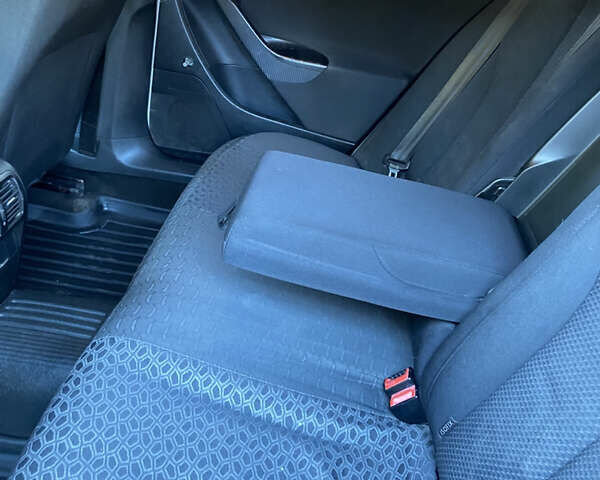 Фольксваген Пассат 2006 в Бердичеве на Automoto.ua Белый Фольксваген Пассат, объемом двигателя 1.9 л и пробегом 512 тыс. км за 6000 $, фото 20 на Automoto.ua