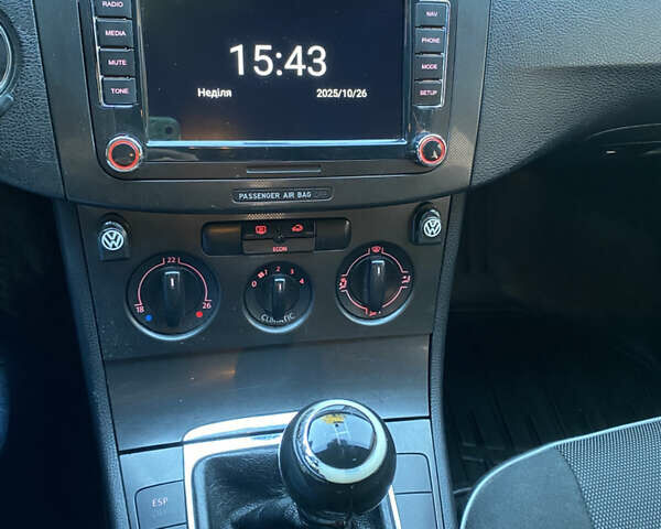 Фольксваген Пассат 2006 в Бердичеве на Automoto.ua Белый Фольксваген Пассат, объемом двигателя 1.9 л и пробегом 512 тыс. км за 6000 $, фото 25 на Automoto.ua