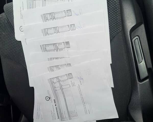 Білий Фольксваген Пассат, об'ємом двигуна 1.9 л та пробігом 341 тис. км за 7000 $, фото 20 на Automoto.ua