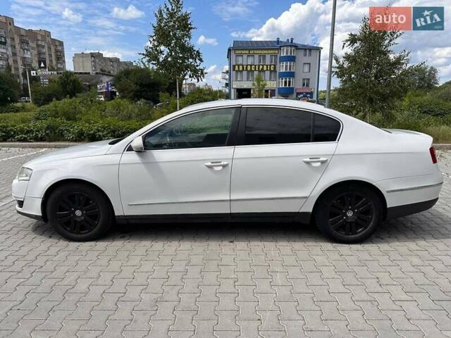 Белый Фольксваген Пассат, объемом двигателя 1.98 л и пробегом 270 тыс. км за 4800 $, фото 5 на Automoto.ua