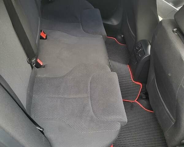 Білий Фольксваген Пассат, об'ємом двигуна 1.9 л та пробігом 341 тис. км за 7000 $, фото 10 на Automoto.ua