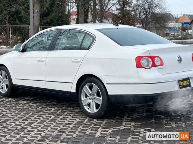Белый Фольксваген Пассат, объемом двигателя 2 л и пробегом 105 тыс. км за 9999 $, фото 3 на Automoto.ua