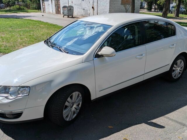 Белый Фольксваген Пассат, объемом двигателя 1.8 л и пробегом 183 тыс. км за 6500 $, фото 4 на Automoto.ua