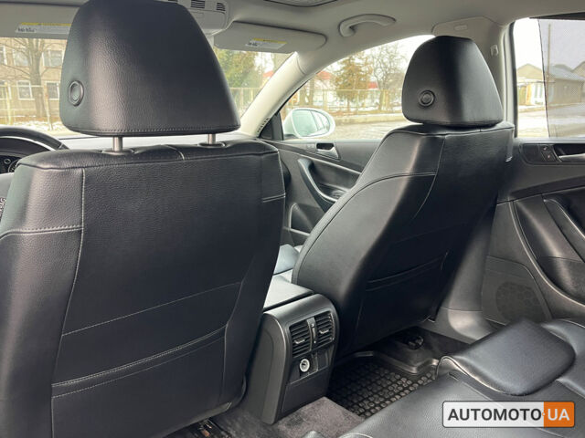 Белый Фольксваген Пассат, объемом двигателя 2 л и пробегом 105 тыс. км за 9999 $, фото 13 на Automoto.ua