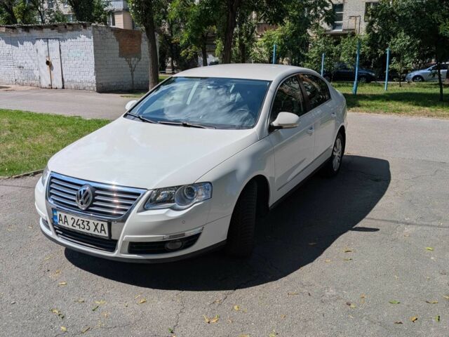 Белый Фольксваген Пассат, объемом двигателя 1.8 л и пробегом 183 тыс. км за 6500 $, фото 3 на Automoto.ua