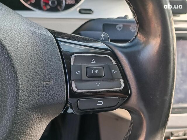 Белый Фольксваген Пассат, объемом двигателя 2 л и пробегом 387 тыс. км за 8840 $, фото 25 на Automoto.ua