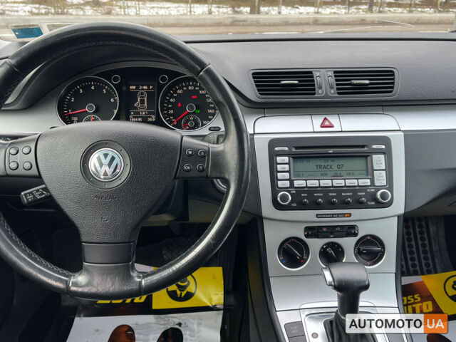 Белый Фольксваген Пассат, объемом двигателя 2 л и пробегом 105 тыс. км за 9999 $, фото 17 на Automoto.ua
