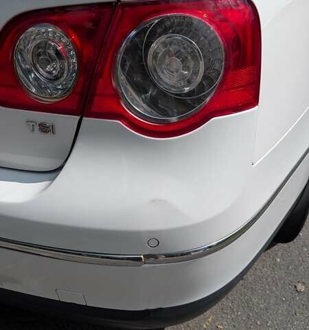 Білий Фольксваген Пассат, об'ємом двигуна 1.8 л та пробігом 224 тис. км за 6999 $, фото 48 на Automoto.ua