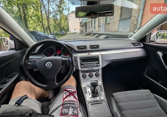 Білий Фольксваген Пассат, об'ємом двигуна 1.8 л та пробігом 224 тис. км за 6999 $, фото 16 на Automoto.ua