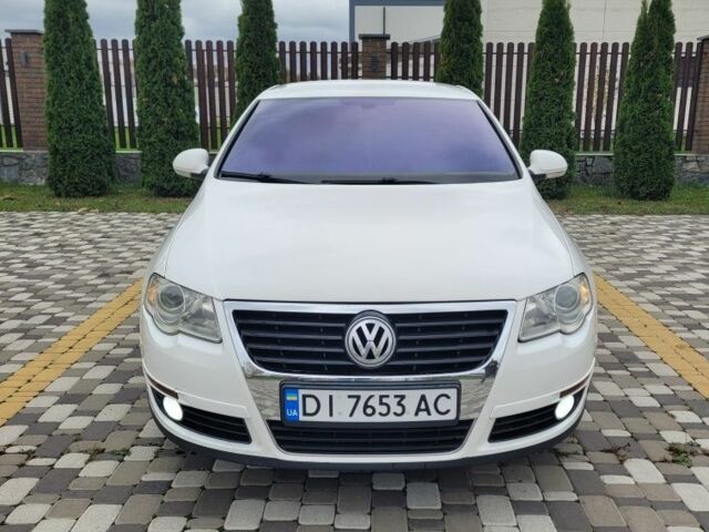 Білий Фольксваген Пассат, об'ємом двигуна 2 л та пробігом 315 тис. км за 6499 $, фото 1 на Automoto.ua