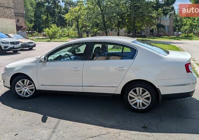 Білий Фольксваген Пассат, об'ємом двигуна 1.8 л та пробігом 224 тис. км за 6999 $, фото 6 на Automoto.ua