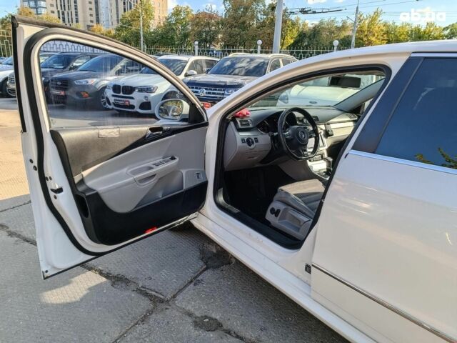 Белый Фольксваген Пассат, объемом двигателя 2 л и пробегом 387 тыс. км за 8840 $, фото 18 на Automoto.ua