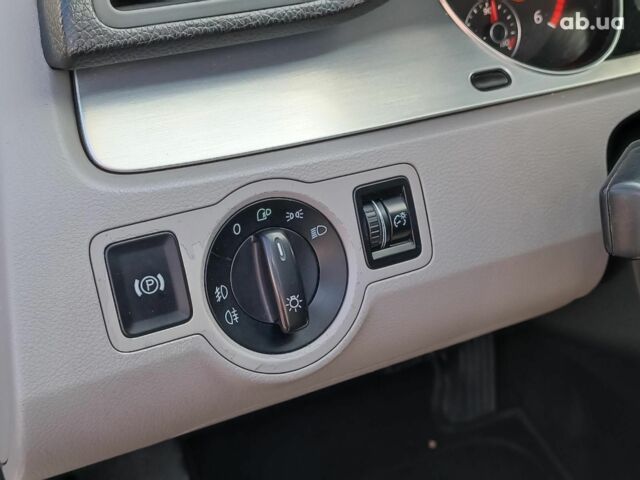 Белый Фольксваген Пассат, объемом двигателя 2 л и пробегом 387 тыс. км за 8840 $, фото 22 на Automoto.ua