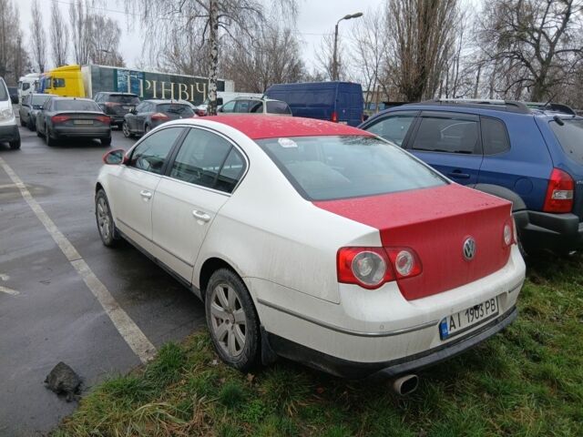 Белый Фольксваген Пассат, объемом двигателя 1.8 л и пробегом 282 тыс. км за 5500 $, фото 9 на Automoto.ua