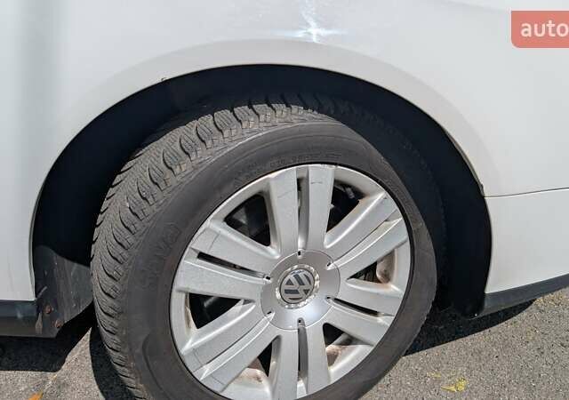 Білий Фольксваген Пассат, об'ємом двигуна 1.8 л та пробігом 224 тис. км за 6999 $, фото 40 на Automoto.ua