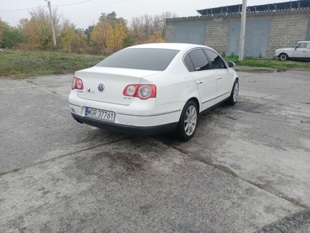 Фольксваген Пассат 2008 в Харькове на Automoto.ua Белый Фольксваген Пассат, объемом двигателя 2 л и пробегом 360 тыс. км за 3200 $, фото 3 на Automoto.ua
