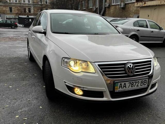 Белый Фольксваген Пассат, объемом двигателя 0 л и пробегом 1 тыс. км за 5300 $, фото 1 на Automoto.ua