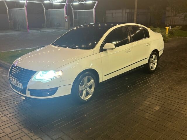 Белый Фольксваген Пассат, объемом двигателя 1.8 л и пробегом 1 тыс. км за 4800 $, фото 9 на Automoto.ua