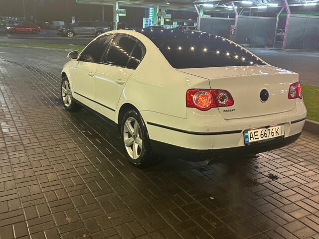 Белый Фольксваген Пассат, объемом двигателя 1.8 л и пробегом 1 тыс. км за 4800 $, фото 6 на Automoto.ua