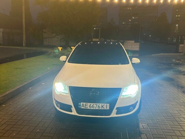 Белый Фольксваген Пассат, объемом двигателя 1.8 л и пробегом 1 тыс. км за 4800 $, фото 2 на Automoto.ua