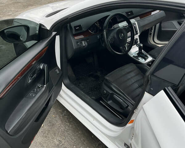 Білий Фольксваген Пассат, об'ємом двигуна 1.78 л та пробігом 225 тис. км за 8200 $, фото 8 на Automoto.ua