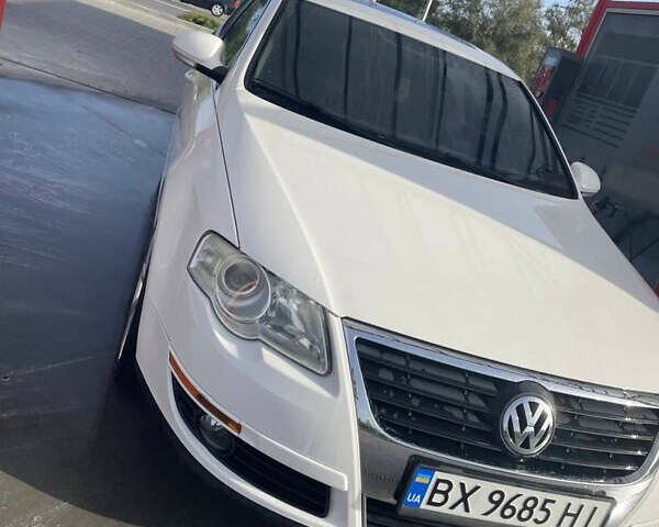 Белый Фольксваген Пассат, объемом двигателя 1.98 л и пробегом 260 тыс. км за 6400 $, фото 1 на Automoto.ua