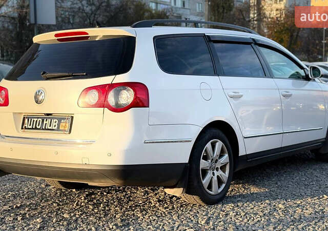 Белый Фольксваген Пассат, объемом двигателя 1.6 л и пробегом 324 тыс. км за 6950 $, фото 11 на Automoto.ua