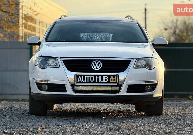 Белый Фольксваген Пассат, объемом двигателя 1.6 л и пробегом 324 тыс. км за 6950 $, фото 3 на Automoto.ua