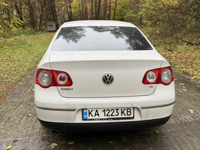 Білий Фольксваген Пассат, об'ємом двигуна 1.8 л та пробігом 307 тис. км за 6900 $, фото 5 на Automoto.ua