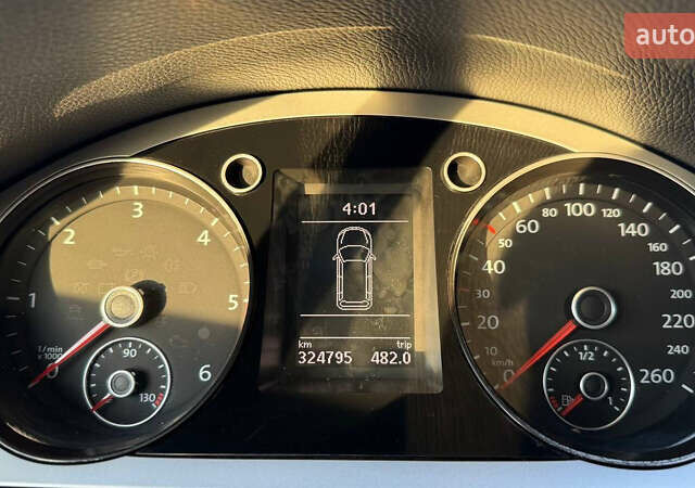 Белый Фольксваген Пассат, объемом двигателя 1.6 л и пробегом 324 тыс. км за 6950 $, фото 18 на Automoto.ua