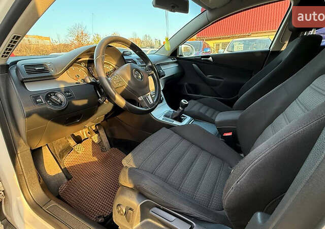 Белый Фольксваген Пассат, объемом двигателя 1.6 л и пробегом 324 тыс. км за 6950 $, фото 14 на Automoto.ua