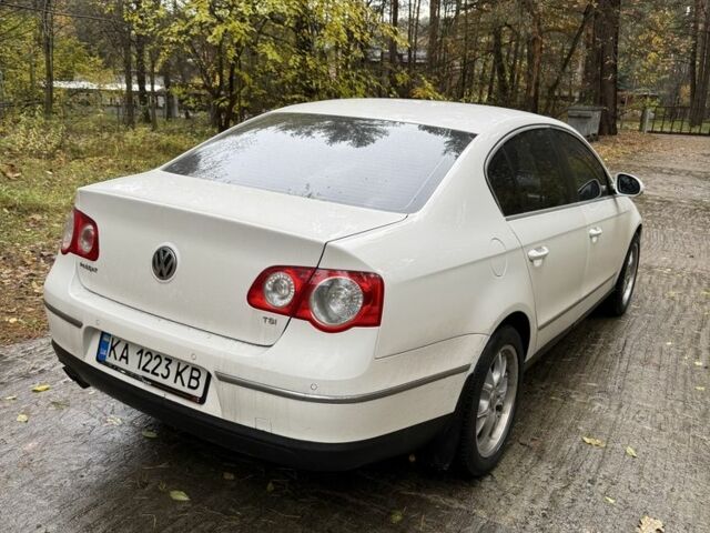 Білий Фольксваген Пассат, об'ємом двигуна 1.8 л та пробігом 307 тис. км за 6900 $, фото 6 на Automoto.ua