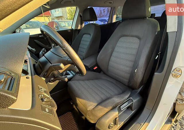 Белый Фольксваген Пассат, объемом двигателя 1.6 л и пробегом 324 тыс. км за 6950 $, фото 15 на Automoto.ua