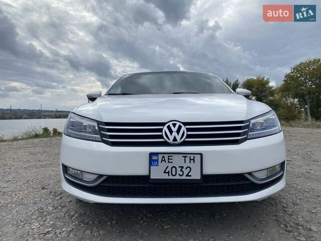 Белый Фольксваген Пассат, объемом двигателя 2.5 л и пробегом 212 тыс. км за 10300 $, фото 9 на Automoto.ua