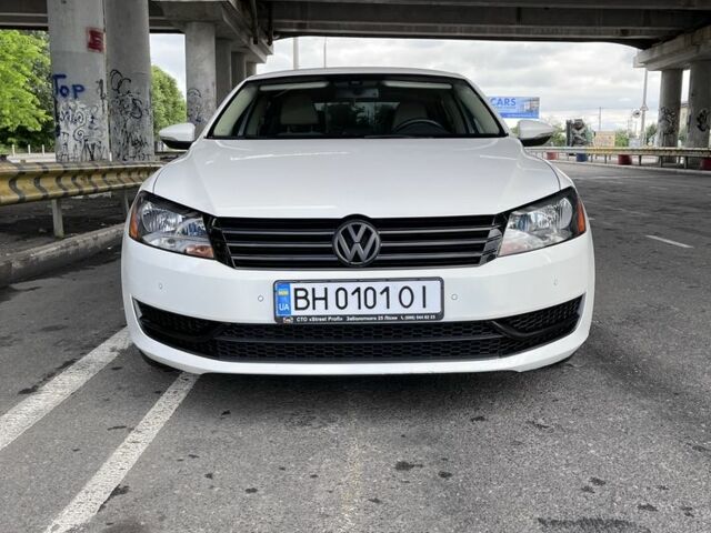 Белый Фольксваген Пассат, объемом двигателя 2 л и пробегом 190 тыс. км за 12000 $, фото 2 на Automoto.ua