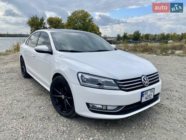 Белый Фольксваген Пассат, объемом двигателя 2.5 л и пробегом 212 тыс. км за 10300 $, фото 3 на Automoto.ua