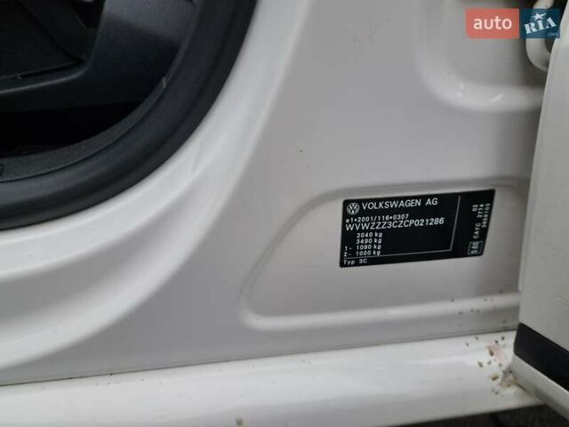 Білий Фольксваген Пассат, об'ємом двигуна 1.6 л та пробігом 290 тис. км за 8800 $, фото 19 на Automoto.ua