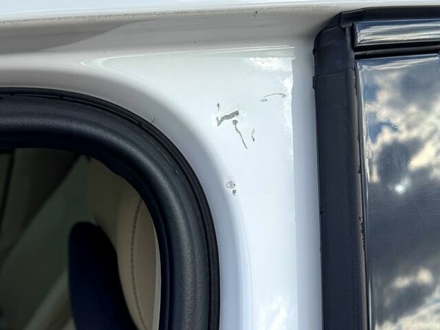 Білий Фольксваген Пассат, об'ємом двигуна 2.5 л та пробігом 270 тис. км за 11000 $, фото 5 на Automoto.ua