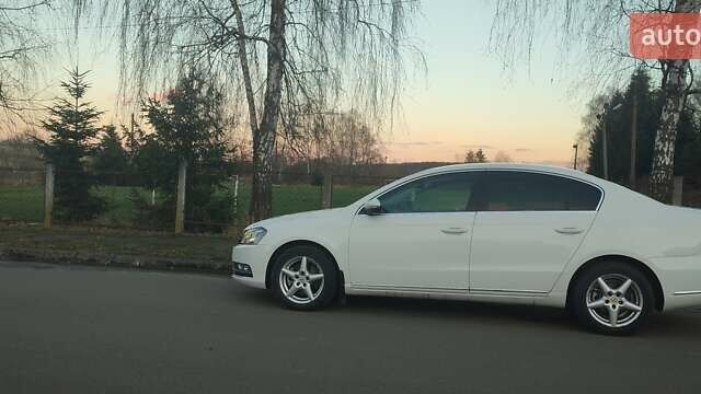 Белый Фольксваген Пассат, объемом двигателя 1.39 л и пробегом 170 тыс. км за 8500 $, фото 6 на Automoto.ua